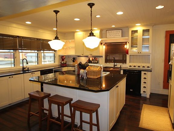 5th image of 20428 160th St