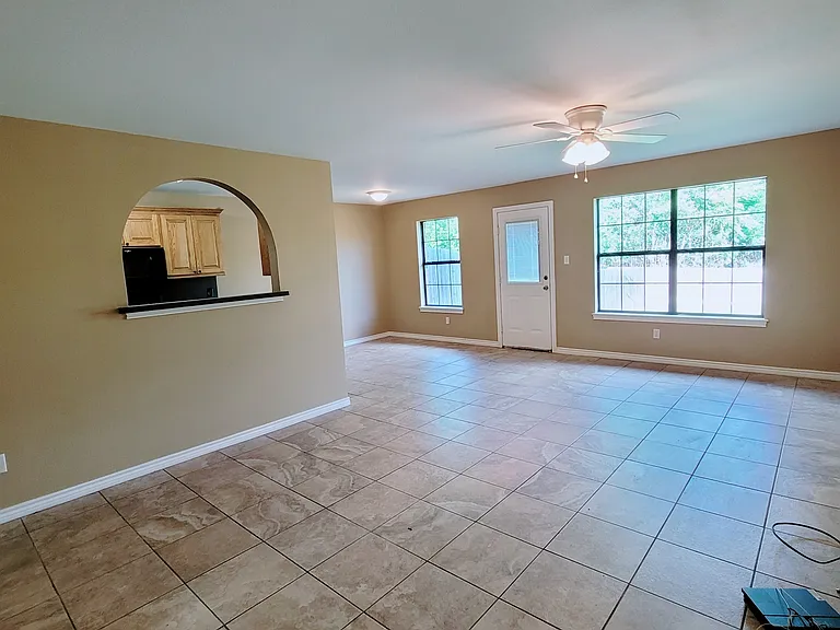 210 Elm St #1 — Photo 13