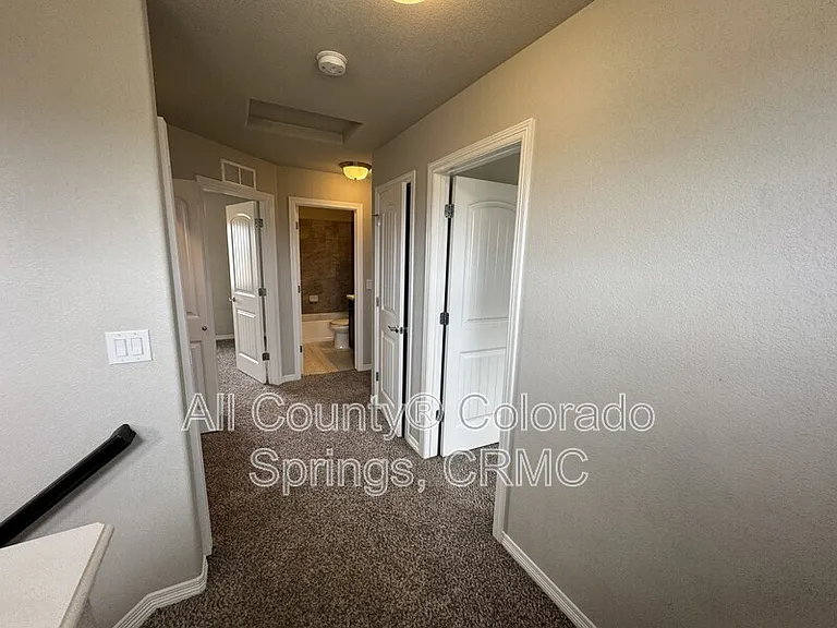 6471 Weiser Dr — Photo 17