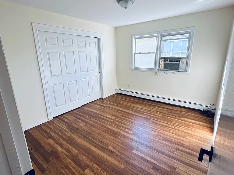 49 Jamie Ct #2 — Photo 12