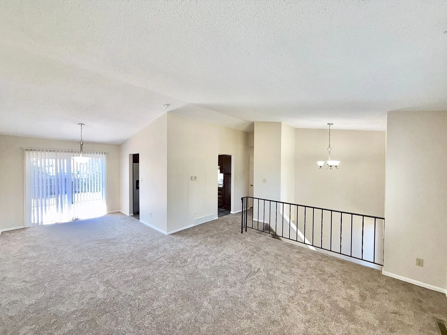 North-East Tri-Level Home! — Photo 2