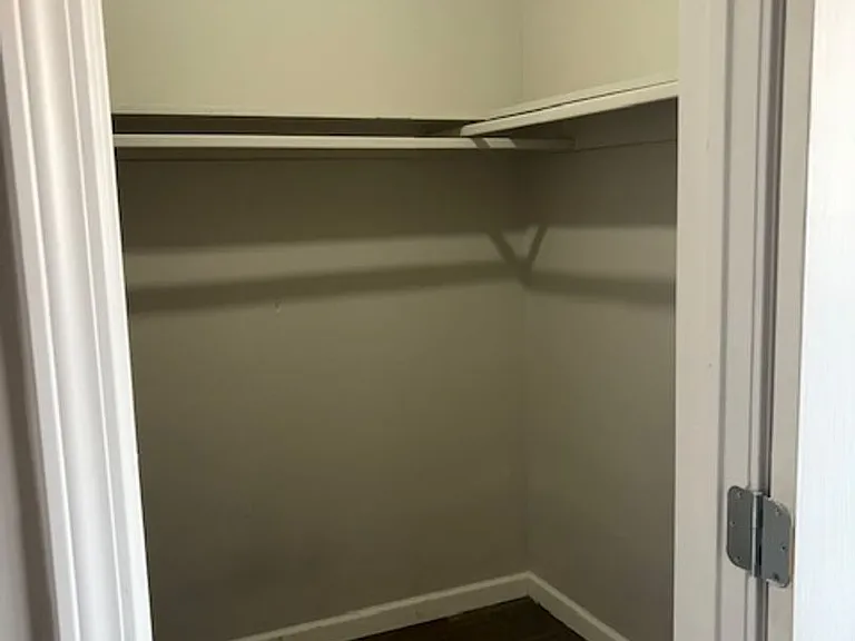Fairway Apartments — Photo 45