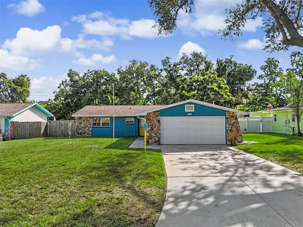 986 Lexington Dr, Dunedin, FL 34698
