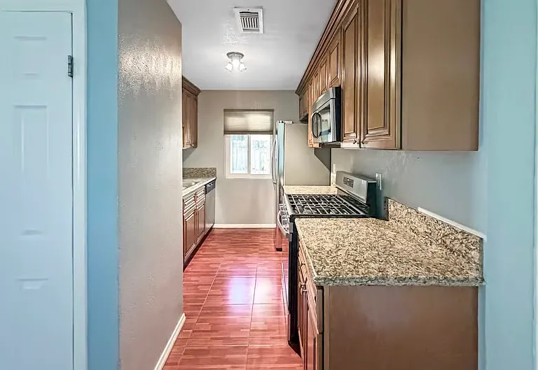 823 Quail Dr — Photo 7