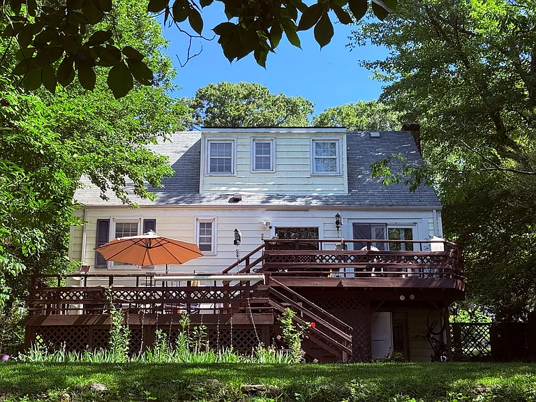 2416 S Culpeper St — Photo 24
