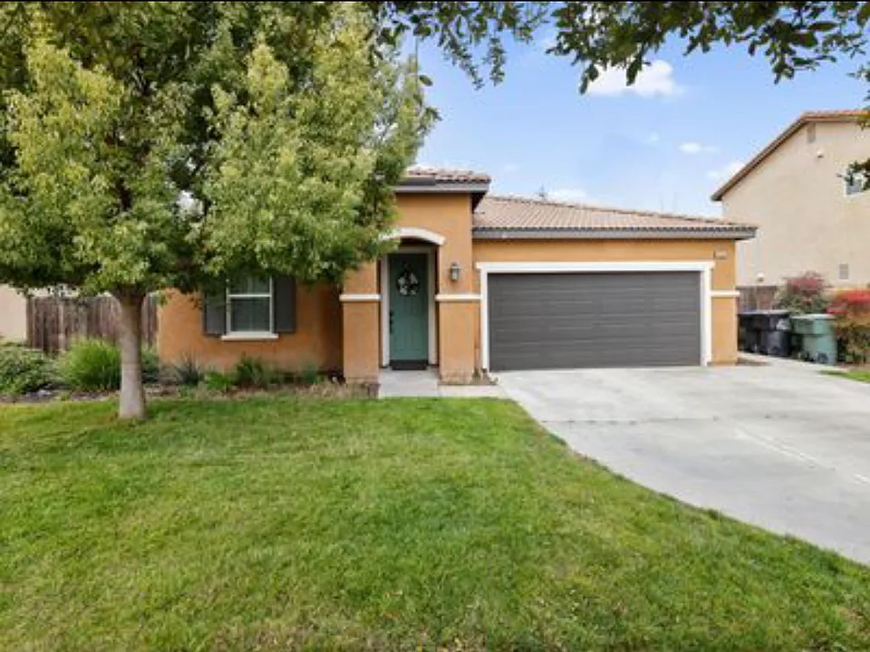 4102 W Buena Vista Ave