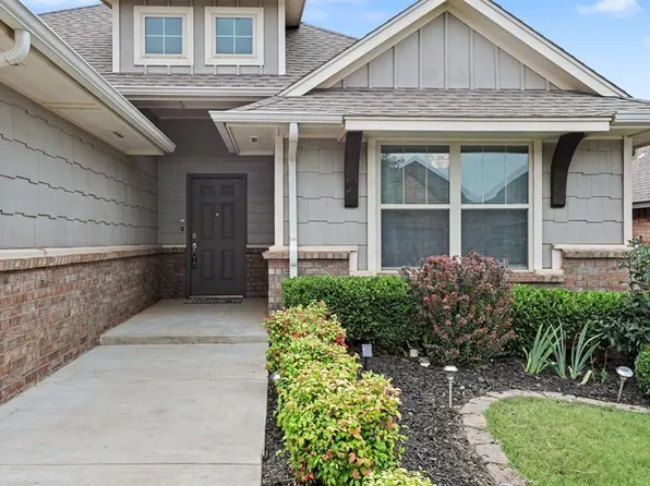 6124 Oxnard St, Edmond, OK 73034