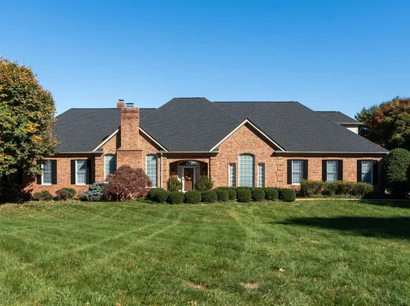 144 Huntington Pl, Waynesboro, VA 22980