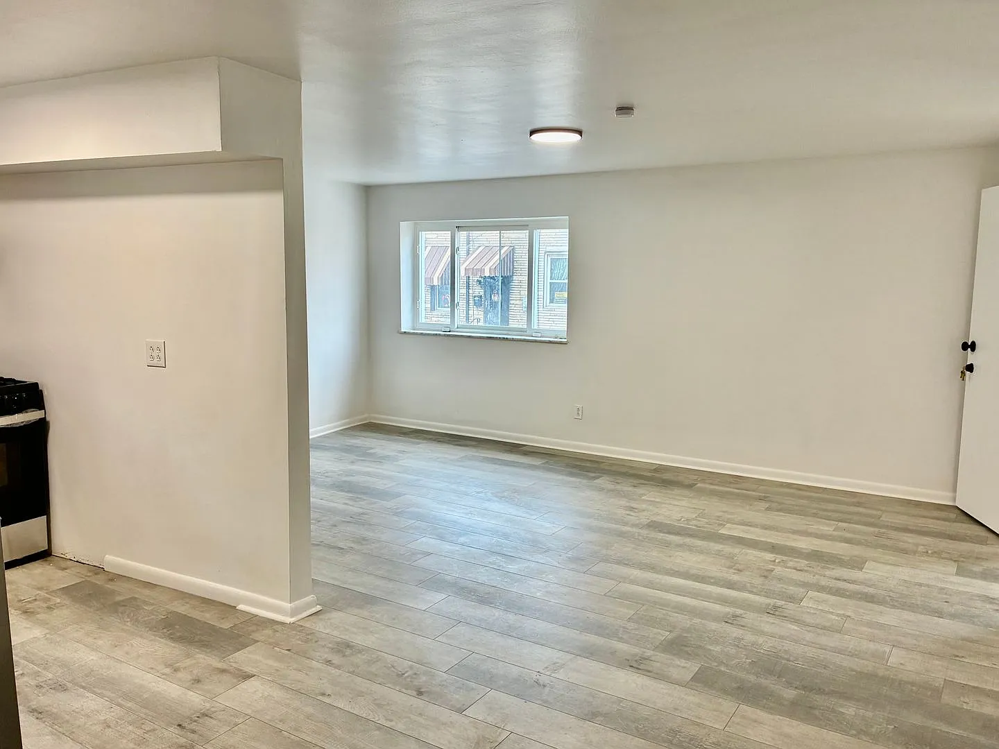 4632 Friendship Avenue — Photo 4