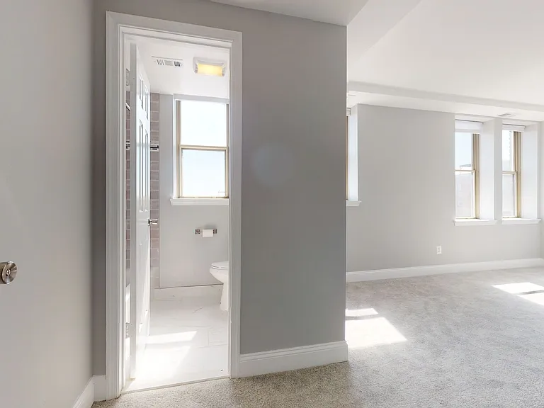1920 S St NW #702 — Photo 9
