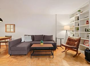 1080 Pacific St #305, Vancouver, BC