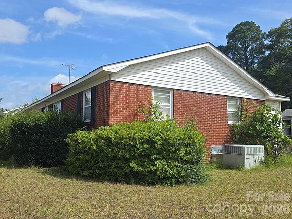 2nd image of 217 Rollings Rd