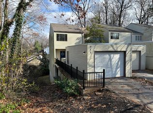 712 Idlewood Ln #712, Knoxville, TN 37923