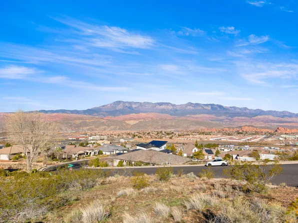 44 S Ridge View Dr, Hurricane, UT 84737