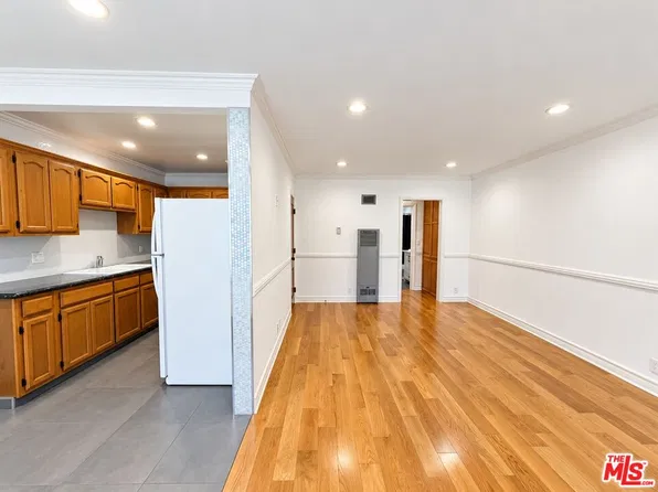 1122 N Formosa Ave #6, Los Angeles, CA 90046