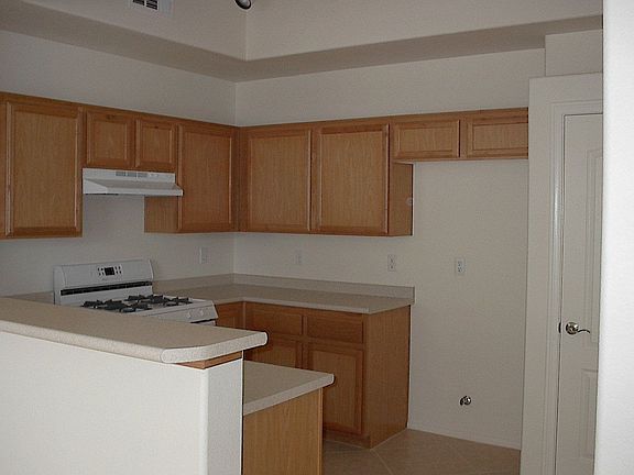 3rd image of 3541 Desert Cliff St Unit 104