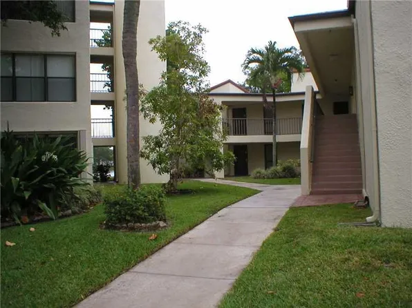 2311 S Cypress Bend Dr APT 119A, Pompano Beach, FL 33069