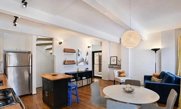646 W Belden Ave — Photo 3