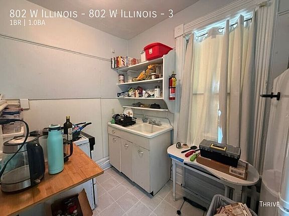 5th image of 802 W State St #3