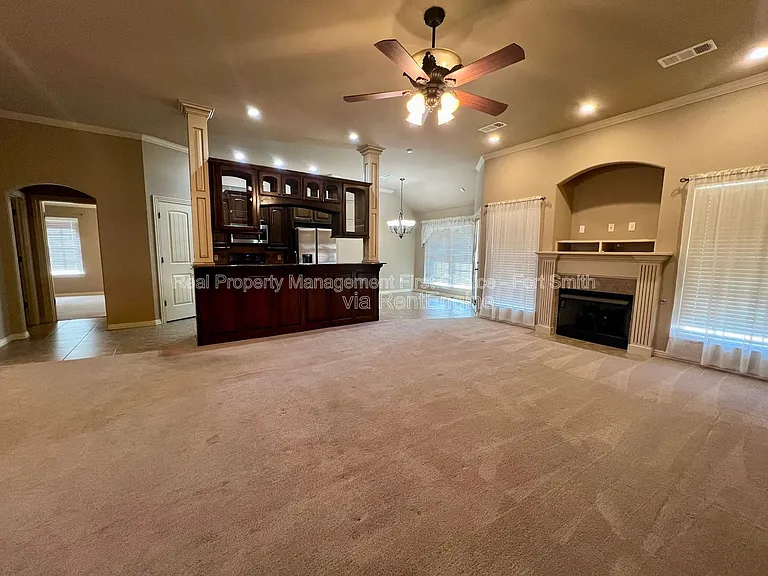 12200 Sycamore St — Photo 6
