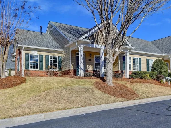 2691 Grapevine Cir #1304, Cumming, GA 30041