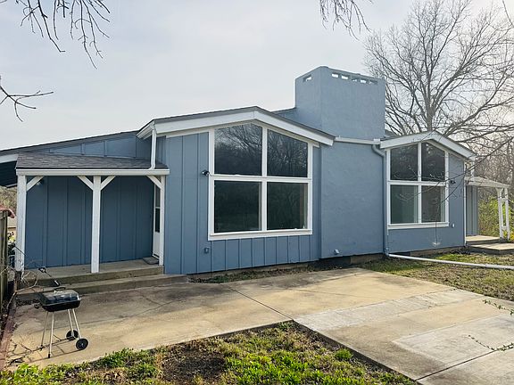 5th image of 1301 Randall Rd #1