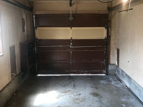 2nd image of 2411 NW Ozmun Ave