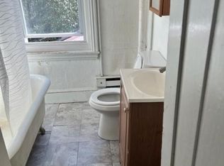 146 W Marshall St #3, Norristown, PA 19401