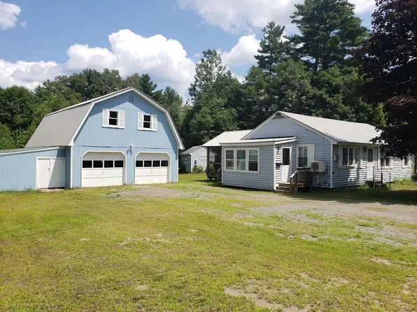 3 Knowles Avenue, Milo, ME 04463