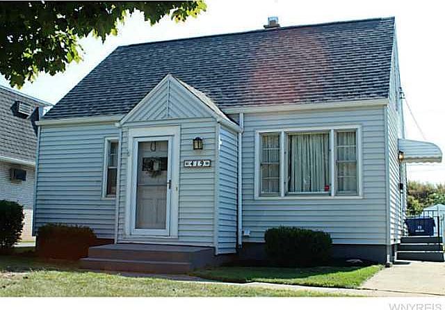 1st image of 419 Saint Lawrence Ave