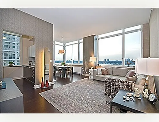 Sold by Nest Seekers International | media 13
