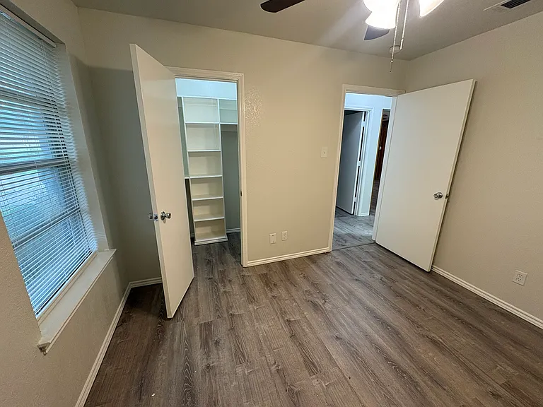 208 Etta Ave — Photo 9
