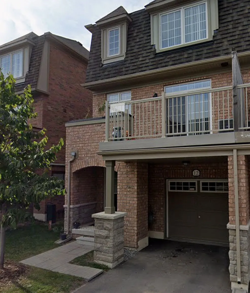4 bed, $3,500 — Photo 1