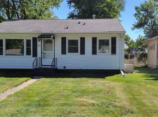 906 E 11th St, Spencer, IA 51301