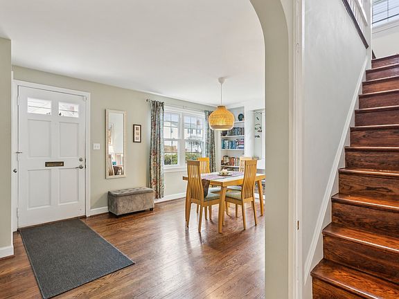 3rd image of 1500 S Pollard St