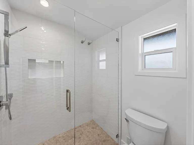 1347 Marlin Ave — Photo 29