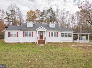 24774 Newtown Rd, Bowling Green, VA 22427