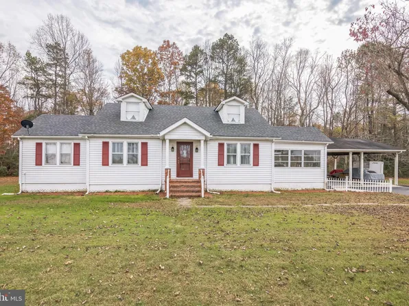24774 Newtown Rd, Bowling Green, VA 22427