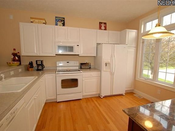 2nd image of 11015 Eden Park Dr