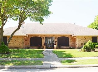 223 Trevino Trl, Lancaster, TX 75146