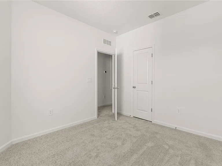 3126 Kurtz Ter — Photo 12