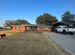 48 Woodlawn Dr, Hartshorne, OK 74547
