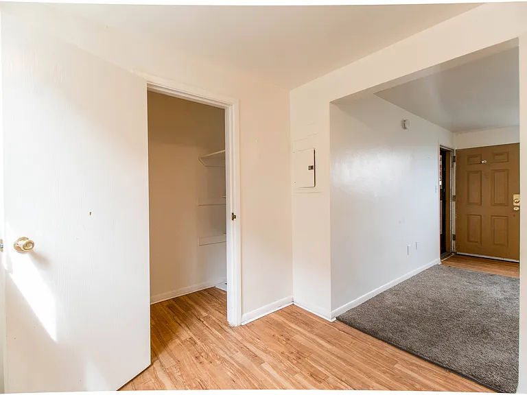 183-199 S Ingalls St — Photo 10