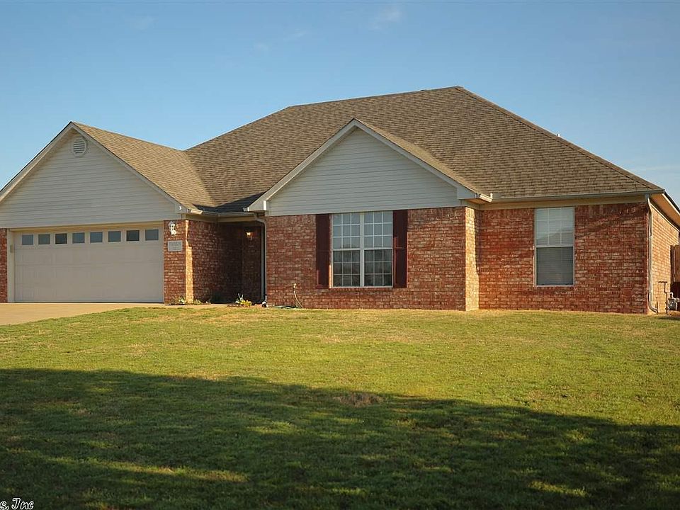 1st image of 11 Dove Ln
