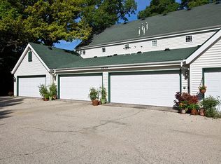 2655 High Ridge Trl APT 3, Fitchburg, WI 53713