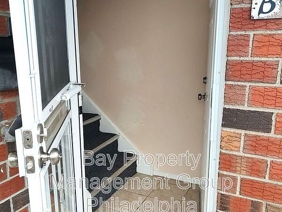 2nd image of 9443 Ashton Rd Fl 2nd