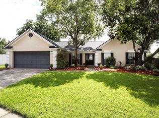 2424 Bucknell Dr, Valrico, FL 33596
