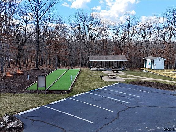 3rd image of 799 Muirfield Dr