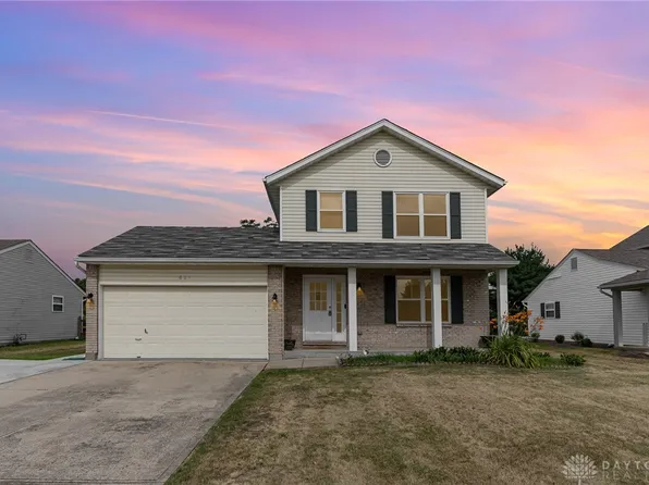621 Oak Forge Pl, Trenton, OH 45067