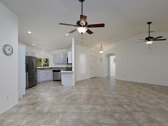 5th image of 2355 Regatta Dr